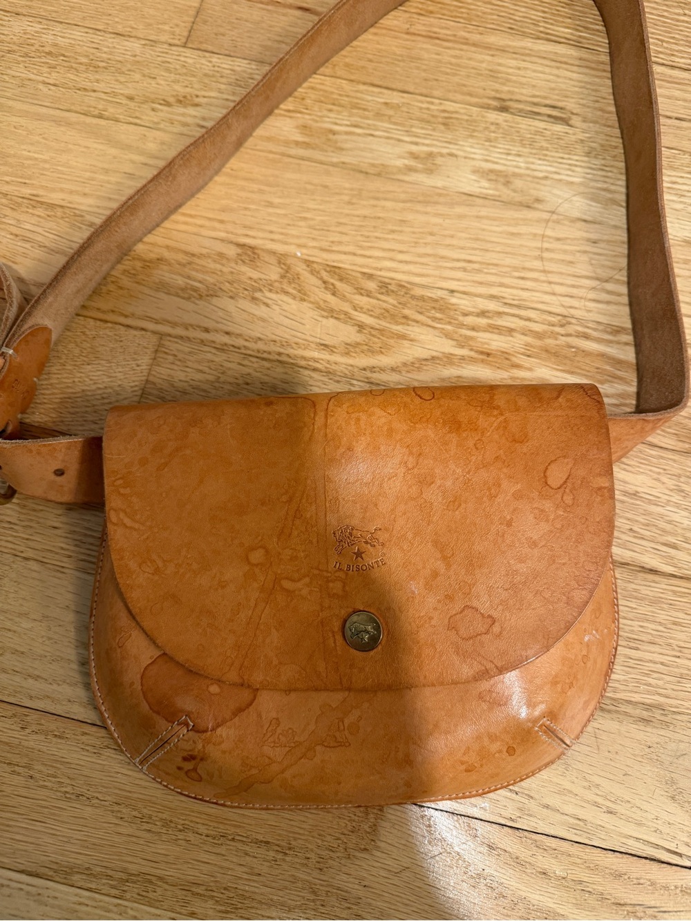 Il Bisonte Natural Leather Mini Belt Bag - Picture 2 of 7